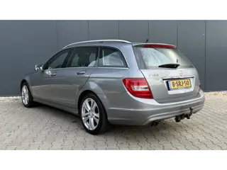 Foto 20 van Mercedes-Benz C-klasse Estate 180 Ambition Avantgarde Airco Cruise Navi