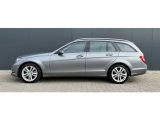 Foto 11 van Mercedes-Benz C-klasse Estate 180 Ambition Avantgarde Airco Cruise Navi