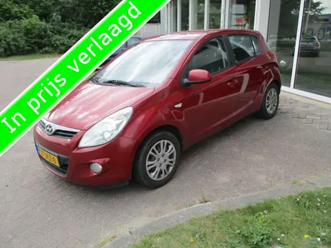 Hyundai i20 1.4i DynamicVersion KOPPELING SLIPT! (bj 2009)