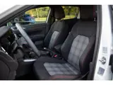 Foto 24 van Volkswagen Polo 2.0 TSI GTI , Adaptive cruise, Stoelverwarming, Sportstuur, Lane assist,
