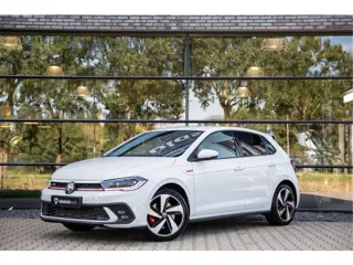 Foto 18 van Volkswagen Polo 2.0 TSI GTI , Adaptive cruise, Stoelverwarming, Sportstuur, Lane assist,