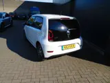 Foto 27 van Volkswagen UP sound 1.0 BMT up! beats