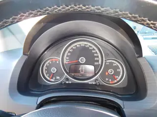 Foto 19 van Volkswagen UP sound 1.0 BMT up! beats