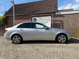 Foto 14 van Mercedes-Benz C-Klasse 180 Kompressor NAP/NAVI/CLIMA