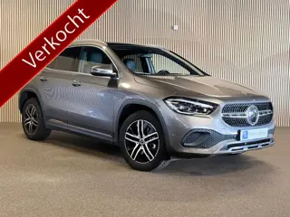 Mercedes-Benz GLA 250e Progressive-PANORAMA-MEMORY-CAMERA-KEYLESS GO-COMPLEET