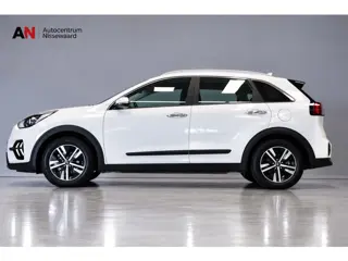 Foto 14 van Kia Niro 1.6 GDi Hybrid DynamicLine |Virtual|Carplay|Cam|