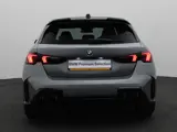 Foto 27 van BMW 1 Serie 120 M Sport Design Edition |  M Sportpakket Pro | Premium Pack | Driving Assistant Plus