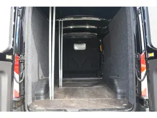 Foto 12 van Ford Transit 350 2.0 TDCI L2H2 Trend 130pk - ACC - Blindspot - Camera - Trekhaak - Opstap - Rijklaar