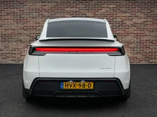Foto 16 van Tesla Model Y Premium Long Range AWD 75 kWh Facelift | Uniek