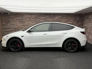 Foto 15 van Tesla Model Y Premium Long Range AWD 75 kWh Facelift | Uniek