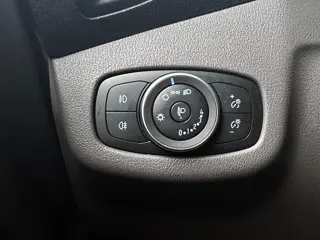 Foto 20 van Ford Transit Connect 1.5 EcoBlue L2 Trend Navigatie Airco DAB+ Parkeersensoren Camera Bluetooth LM V