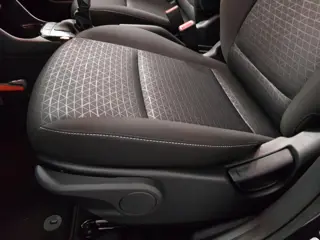 Foto 13 van Kia Picanto 1.0 DPi Automaat DynamicLine Navigatie Airco Camera DAB Lichtmetalen velgen Bluetooth