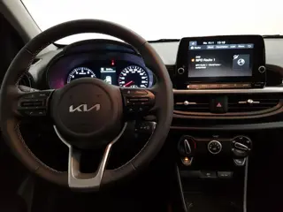 Foto 12 van Kia Picanto 1.0 DPi Automaat DynamicLine Navigatie Airco Camera DAB Lichtmetalen velgen Bluetooth