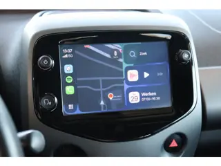 Foto 16 van Toyota Aygo 1.0 VVT-i x-cite Climate Controle, Apple Carplay Android Auto, LM velgen