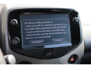 Foto 15 van Toyota Aygo 1.0 VVT-i x-cite Climate Controle, Apple Carplay Android Auto, LM velgen