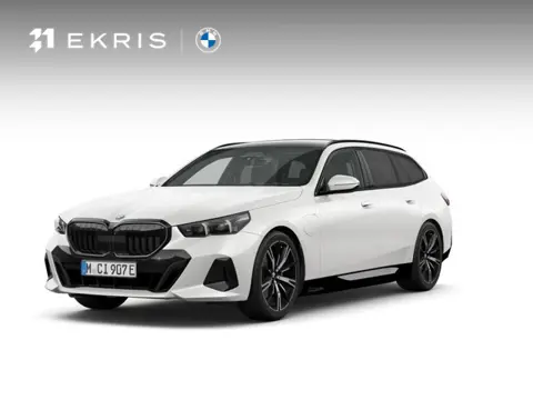 BMW 5 Serie Touring 530e | M Sportpakket Pro | Pano | Trekhaak | Harman Kardon