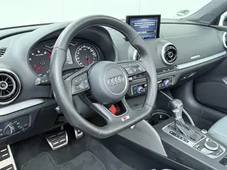 Foto 17 van Audi A3 Cabriolet 1.4 TFSI CoD Sport Pro Line S | 150 PK | Automaat | Stoelverwarming | Achteruitrij