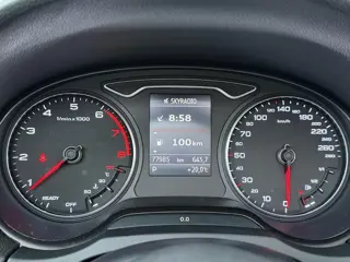 Foto 11 van Audi A3 Cabriolet 1.4 TFSI CoD Sport Pro Line S | 150 PK | Automaat | Stoelverwarming | Achteruitrij