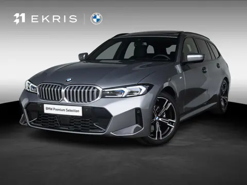 BMW 3 Serie 320i Touring | M Sportpakket | Comfort Access | Panoramadak | 18 inch | Active Cruise Co
