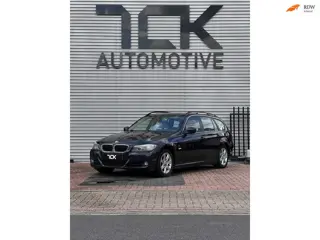 Foto 11 van BMW 3-serie Touring 320i Business Line AIRCO|LEER|NAVI