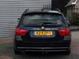 Foto 25 van BMW 3-serie Touring 320i Business Line AIRCO|LEER|NAVI