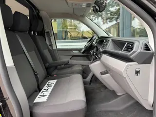 Foto 12 van Volkswagen Transporter 2.0 TDI L1H1 28 Comfortline | CRUISE | CARPLAY | PARKEERSENSOREN V + A |