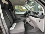 Foto 22 van Volkswagen Transporter 2.0 TDI L1H1 28 Comfortline | CRUISE | CARPLAY | PARKEERSENSOREN V + A |