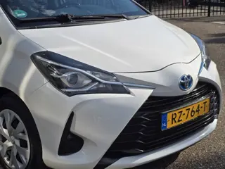 Foto 17 van Toyota Yaris 1.5 Hybrid Aspiration PERFECT ONDERHOUDEN ZEER MOOI NAVI CAMERA ENZ