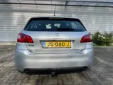Foto 29 van Peugeot 308 1.2 PureTech Blue Lease Premium