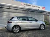 Foto 27 van Peugeot 308 1.2 PureTech Blue Lease Premium