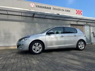 Foto 14 van Peugeot 308 1.2 PureTech Blue Lease Premium