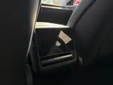Foto 23 van Tesla Model 3 RWD 60 kWh let op rechter achter schade.