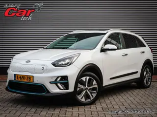 Kia e-Niro DynamicPlusLine 64 kWh Clima | Cruise | Navi | Open dak | Pdc | Camera | Led | Half leer 