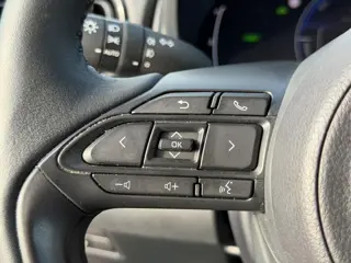 Foto 14 van Toyota Yaris Cross 1.5 Hybrid 115 Dynamic Plus | Stoel- stuurverwarming | Keyless | Camera | ACC | 1