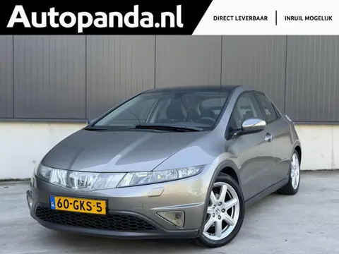Honda Civic 1.8 Executive l Panoramadak l Trekhaak l Climate