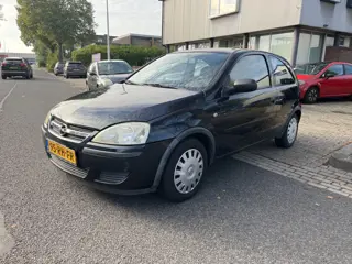 Opel Corsa 1.4-16V Rhythm Apk 06-09-2027 (bj 2005)