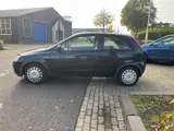 Foto 27 van Opel Corsa 1.4-16V Rhythm Apk 06-09-2027 (bj 2005)