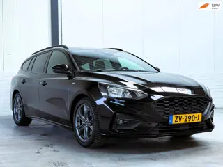 Foto 20 van Ford Focus Wagon 1.0 EcoBoost ST Line Business |Trekhaak|Stoel-Stuurverwarming|Dealer O.H.