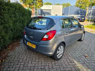 Foto 15 van Opel Corsa 1.4-16V Anniversary Edition 1e eigenaar