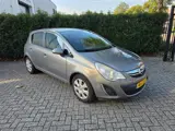 Foto 26 van Opel Corsa 1.4-16V Anniversary Edition 1e eigenaar