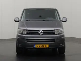 Foto 12 van Volkswagen Transporter 2.0TDI Edition | Multimedia | Trekhaak | Airco | 3-Zits | Achterdeuren