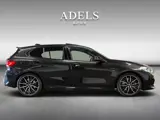 Foto 25 van BMW 1-serie M135i xDrive High Executive Panodak Leder HUD Harman Kardon Camera Carplay Dealer Onderh