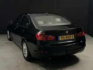 Foto 16 van BMW 3-serie 320i Executive *Navi*Automaat*NAP* (bj 2012)