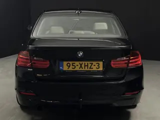 Foto 13 van BMW 3-serie 320i Executive *Navi*Automaat*NAP* (bj 2012)