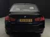 Foto 23 van BMW 3-serie 320i Executive *Navi*Automaat*NAP* (bj 2012)