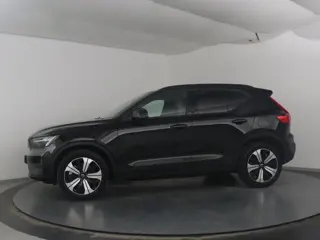 Foto 13 van Volvo XC40 Recharge Core 70 kWh | SOH 93% | Parkeercamera | Stoel- en stuurverwarming | Cruise contr