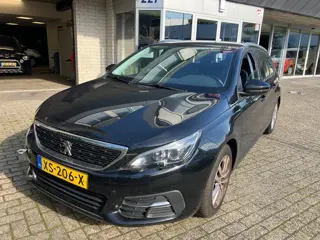 Foto 14 van Peugeot 308 SW 1.2 PureTech Active / PROBLEM ENGINE / MOTOR NO GOOD / EXPORT PRICE