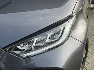 Foto 15 van Toyota Yaris 1.5 Hybrid 115 Dynamic