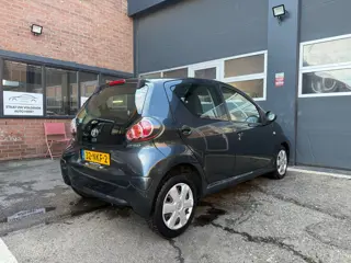 Foto 17 van Toyota Aygo 1.0-12V Access