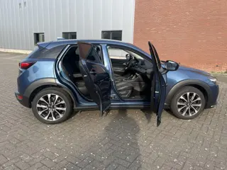 Foto 15 van Mazda CX-3 2.0 SkyActiv-G 120 GT-M Automaat 74 dkm